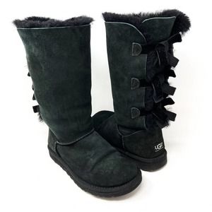 UGG Bailey Bow Tall II Black Suede 3-Bow Shearling Boots - Size 5